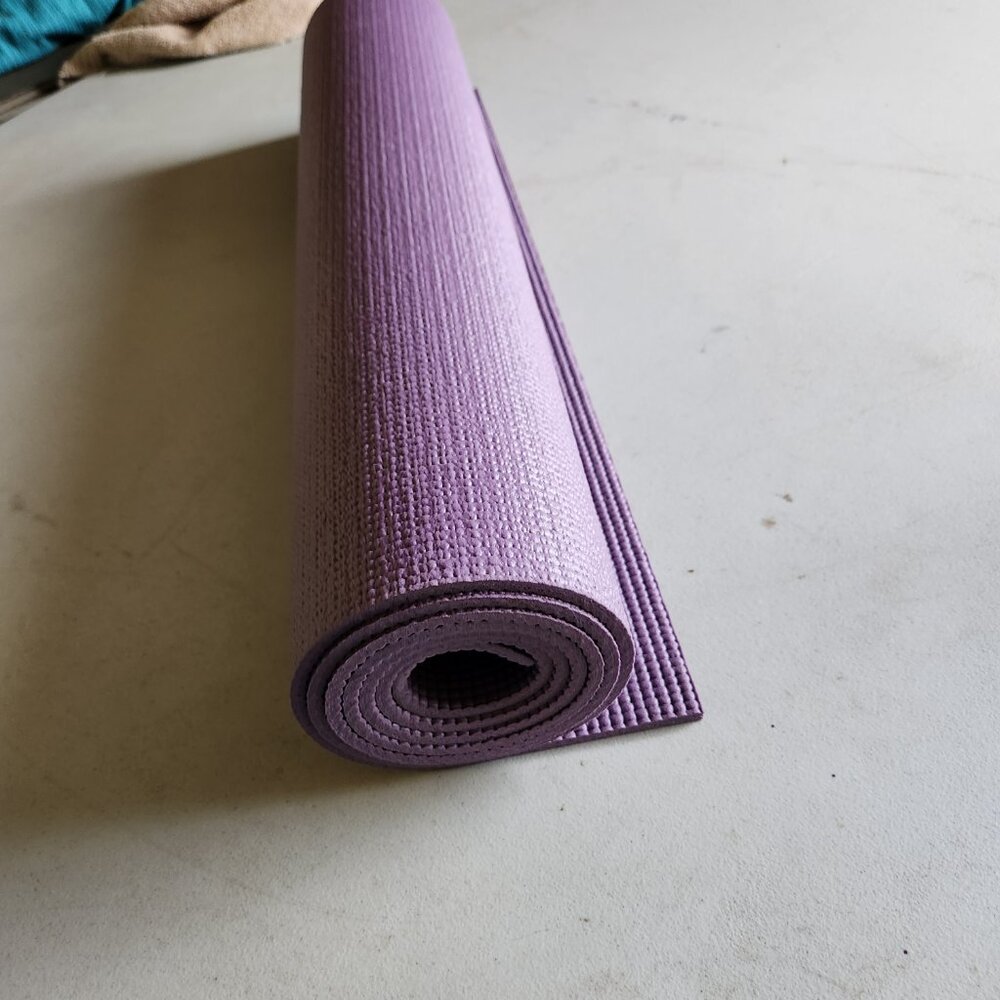Lotus Flower Yoga Mat - Picture 4 of 4